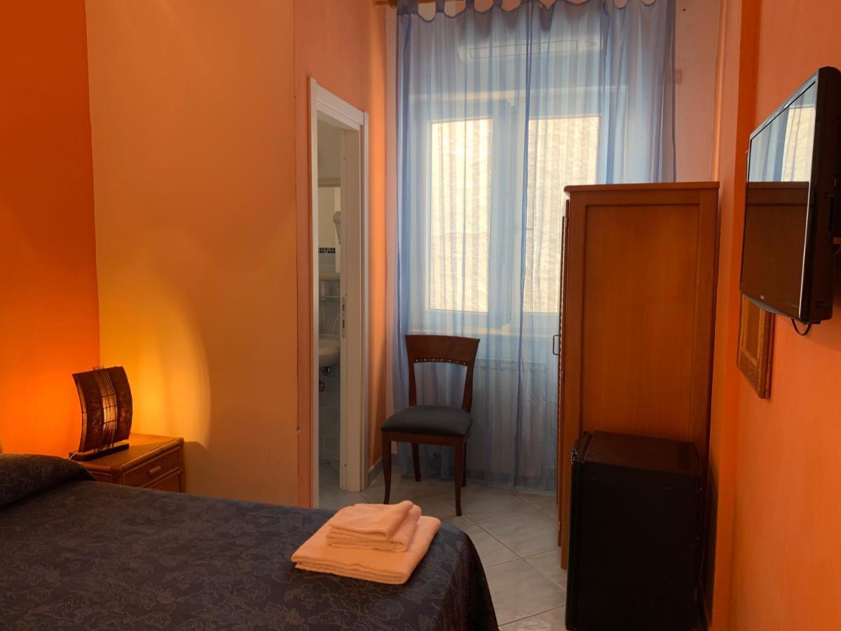 Hotel Ortensia Ponza Exterior foto