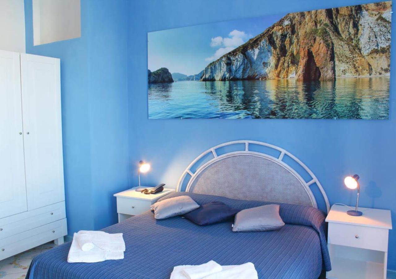 Hotel Ortensia Ponza Exterior foto