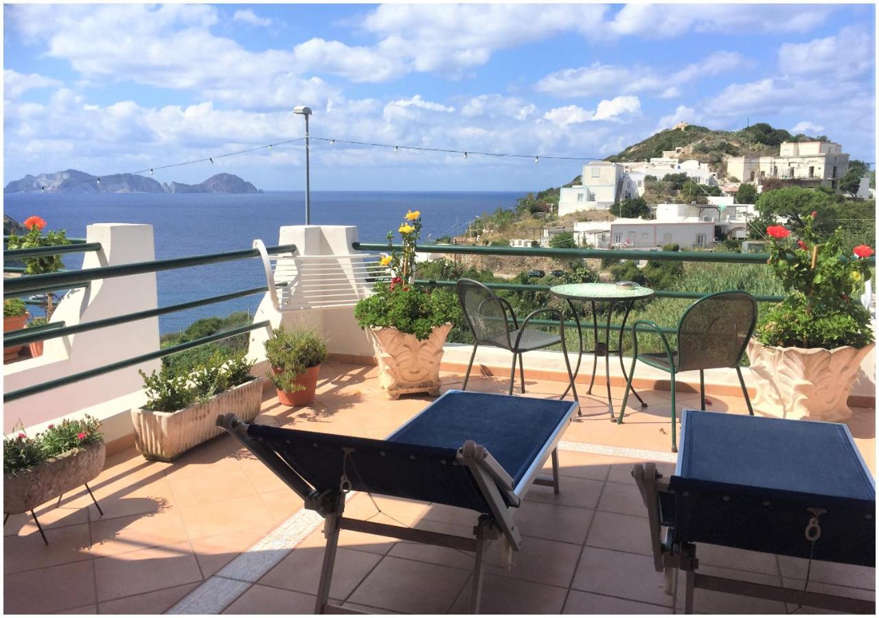 Hotel Ortensia Ponza Exterior foto
