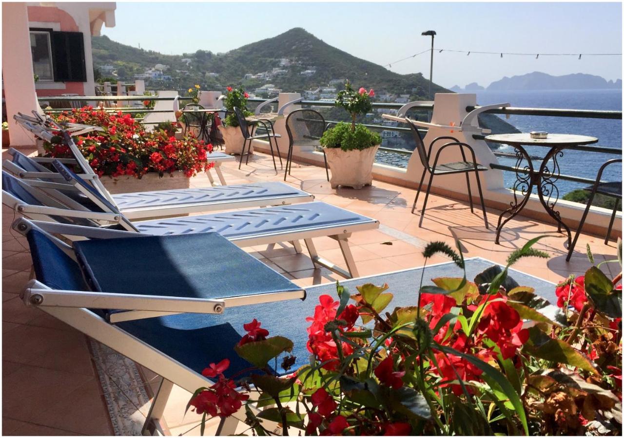 Hotel Ortensia Ponza Exterior foto
